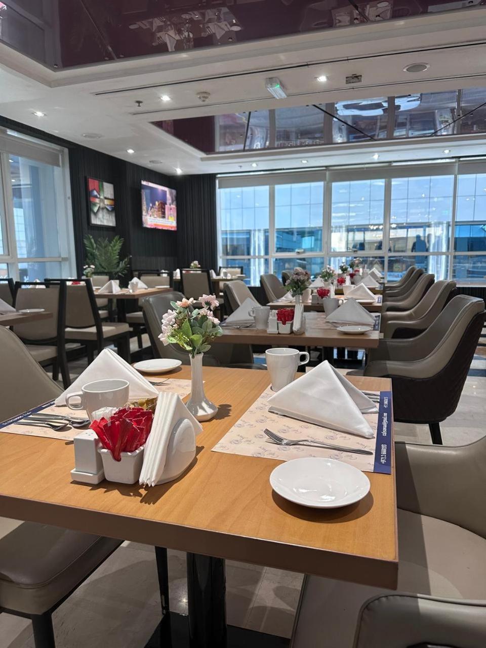 Al Diar Sawa Hotel Apartments Abu Dhabi Exterior photo