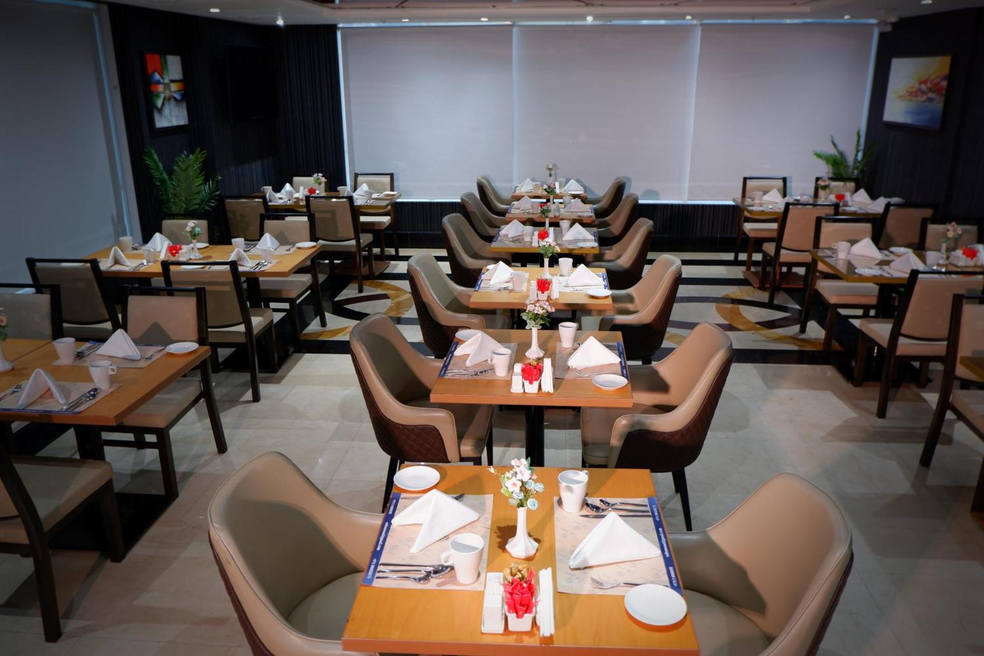 Al Diar Sawa Hotel Apartments Abu Dhabi Exterior photo